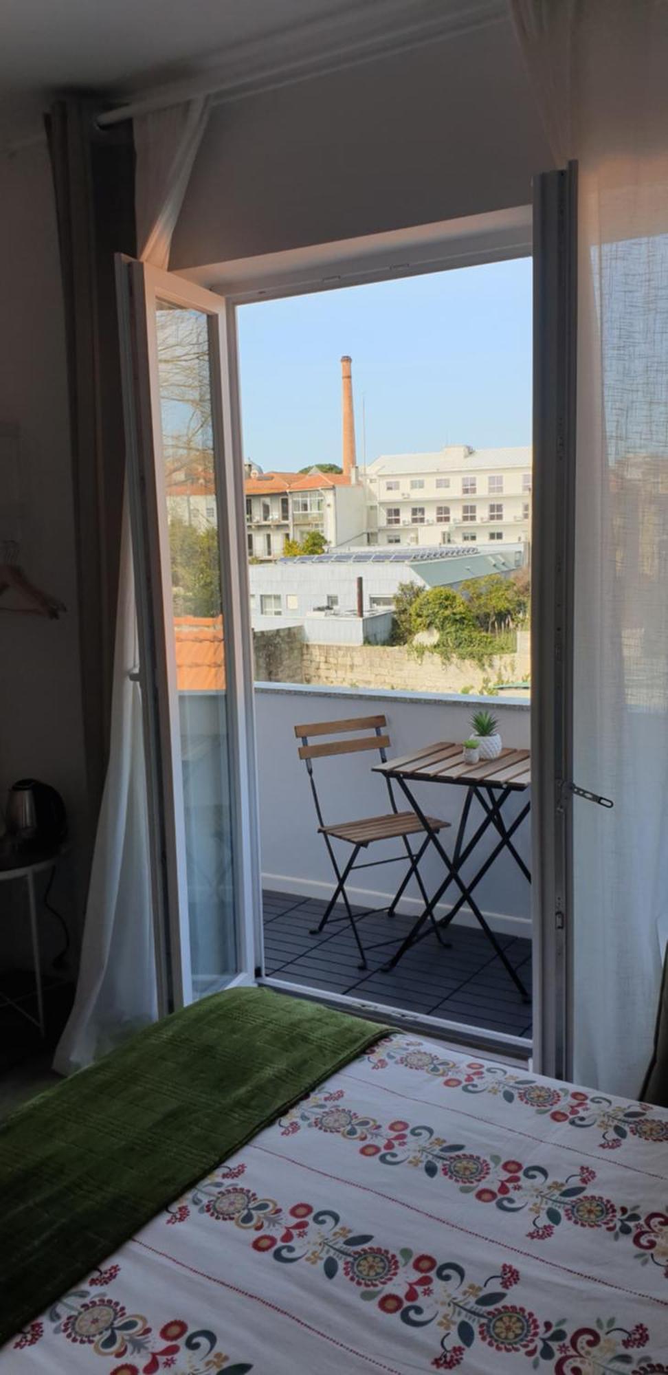 100 Contos Bed & Breakfast Porto Room photo